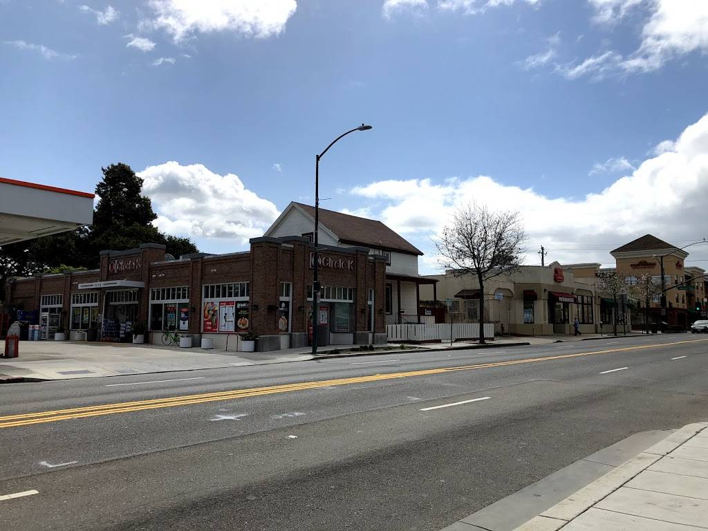 Circle K | meal takeaway | 1716 Webster St, Alameda, CA 94501, USA | 5108651492 OR +1 510-865-1492