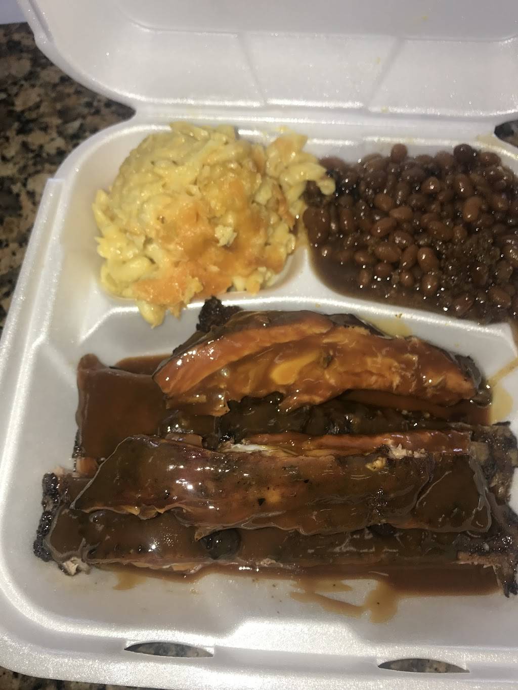 Flavs Barbecue | restaurant | 5208 N 22nd St suite B, Tampa, FL 33610, USA | 8134252022 OR +1 813-425-2022