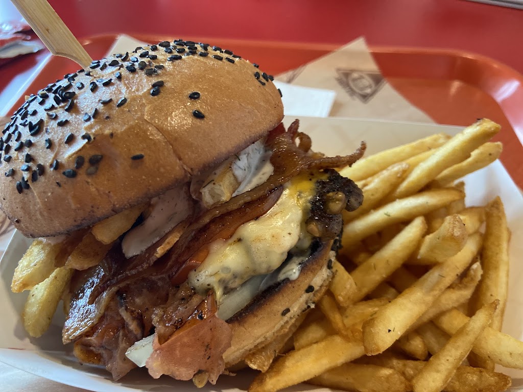 Black Seed Burger Cult | restaurant | 3746 N Mississippi Ave, Portland, OR 97227, USA | 9715447277 OR +1 971-544-7277