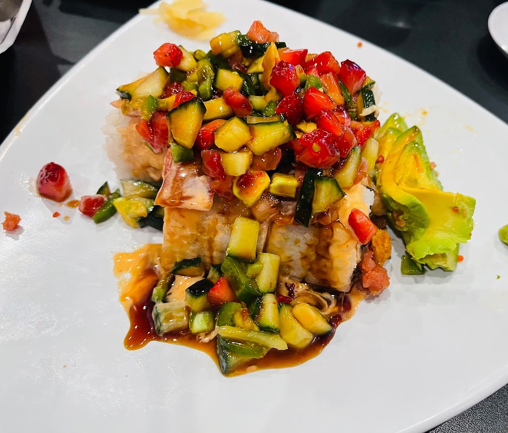 Rock N Roll Sushi | restaurant | 975 S Amity Rd, Conway, AR 72032, USA | 5013586820 OR +1 501-358-6820