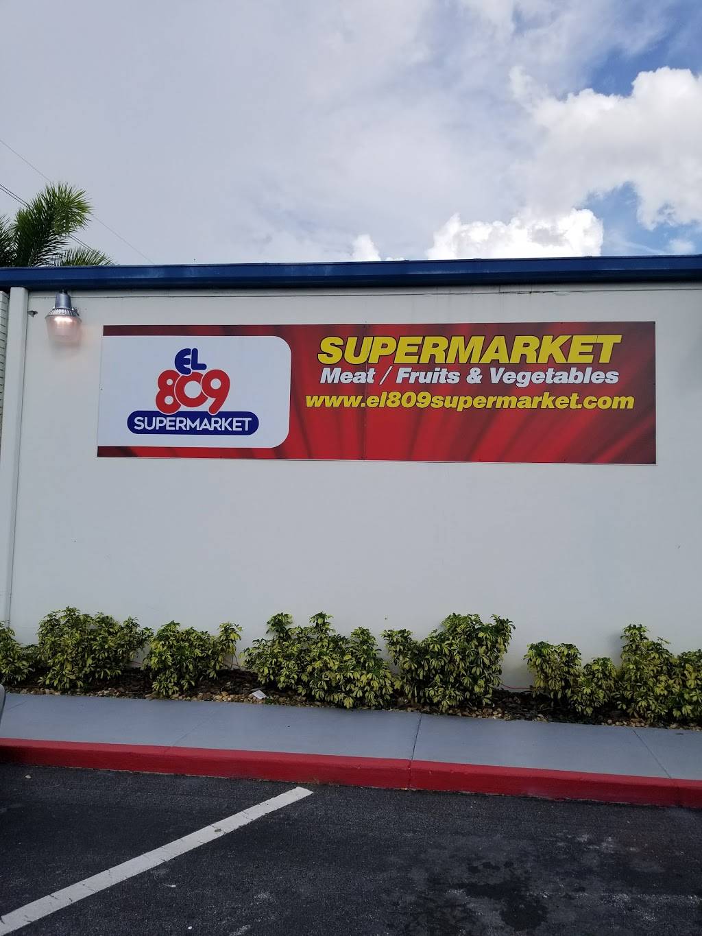 El 809 Supermarket | restaurant | 3710 W Waters Ave, Tampa, FL 33614, USA | 8135155755 OR +1 813-515-5755