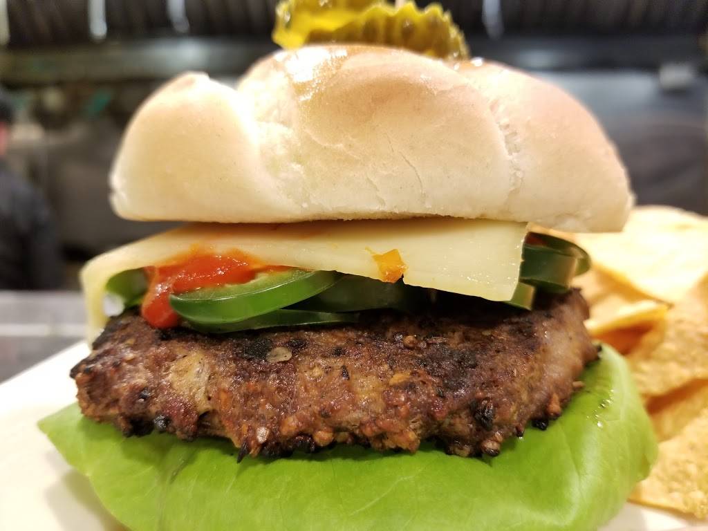 Agave Kitchen | restaurant | 501 2nd St, Hudson, WI 54016, USA | 7153810099 OR +1 715-381-0099