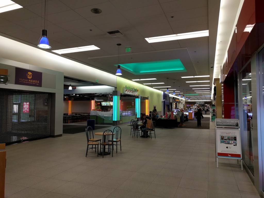 Midtown Mall | shopping mall | 600 E Northern Lights Blvd, Anchorage, AK 99503, USA | 9072646695 OR +1 907-264-6695