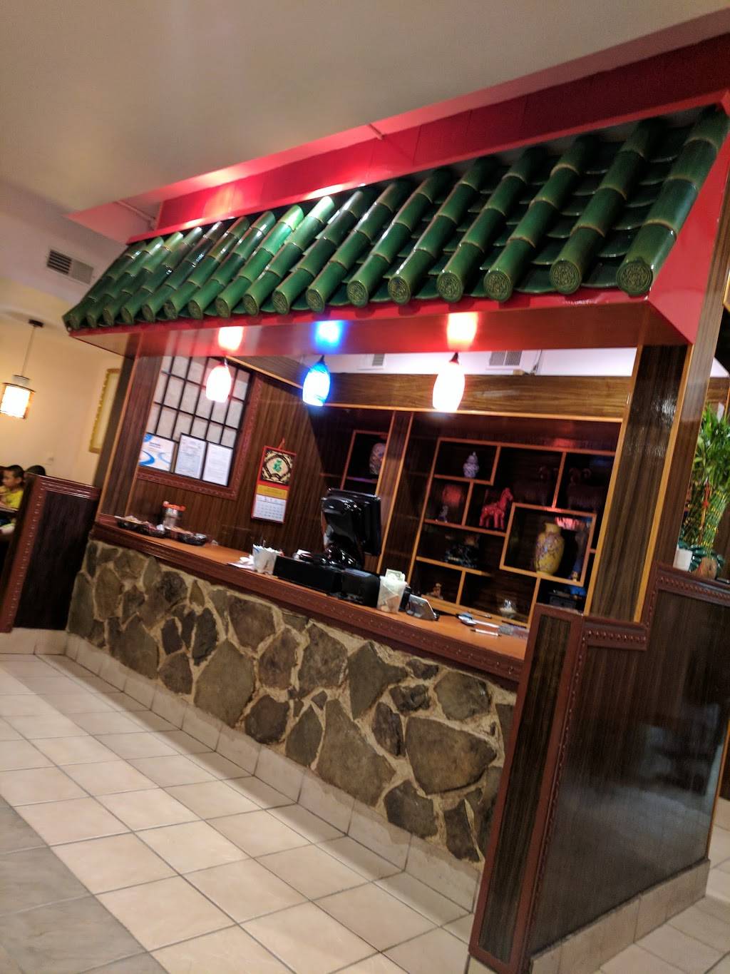 Asian Taste | restaurant | 825 A W King St, Shippensburg, PA 17257, USA | 7175301118 OR +1 717-530-1118