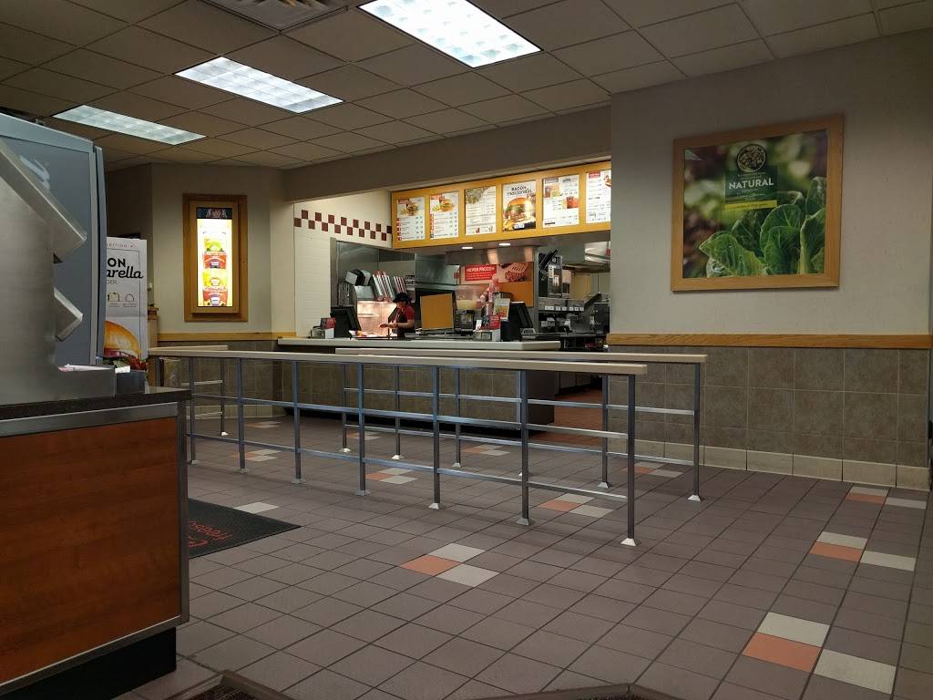 Wendys | restaurant | 6828 S Redwood Rd, West Jordan, UT 84084, USA | 8015651170 OR +1 801-565-1170