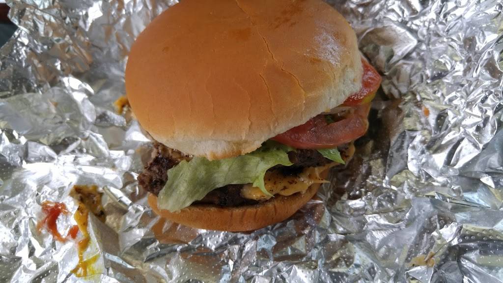 Cook Out | restaurant | 6920 Kingston Pike, Knoxville, TN 37919, USA | 8653307710 OR +1 865-330-7710