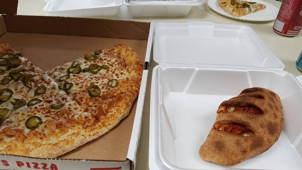 Flicks | restaurant | 12800 Alameda Ave, Clint, TX 79836, USA | 9158515000 OR +1 915-851-5000