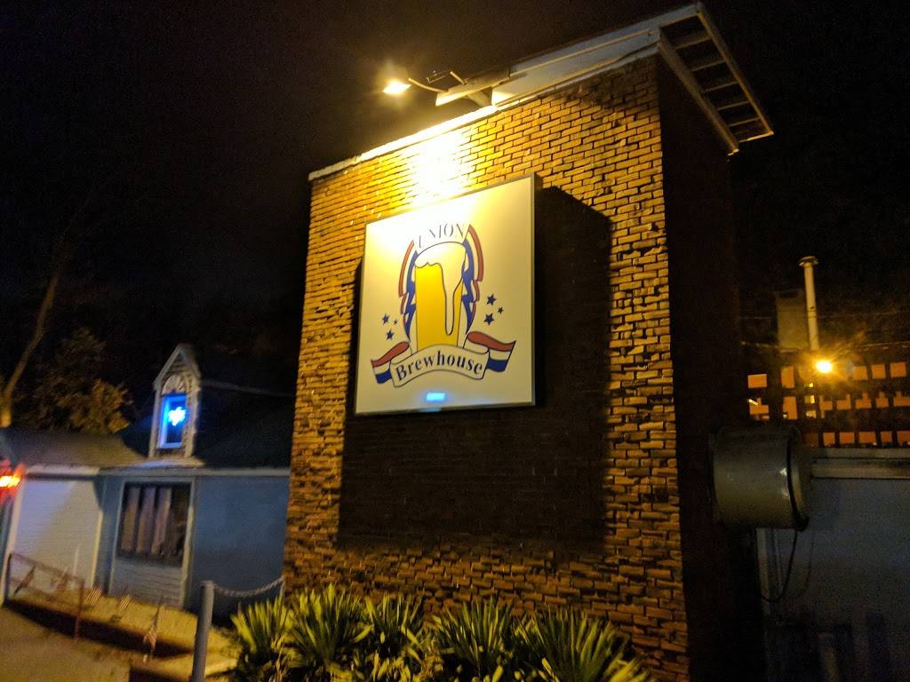 Union Brew House | restaurant | 550 Washington St, Weymouth, MA 02188, USA | 7813400440 OR +1 781-340-0440