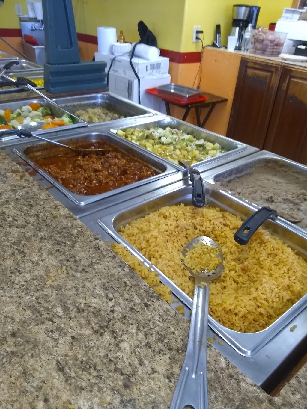 Armandos Mexican Food | restaurant | 2549 S 1st St, Abilene, TX 79605, USA | 3256700977 OR +1 325-670-0977