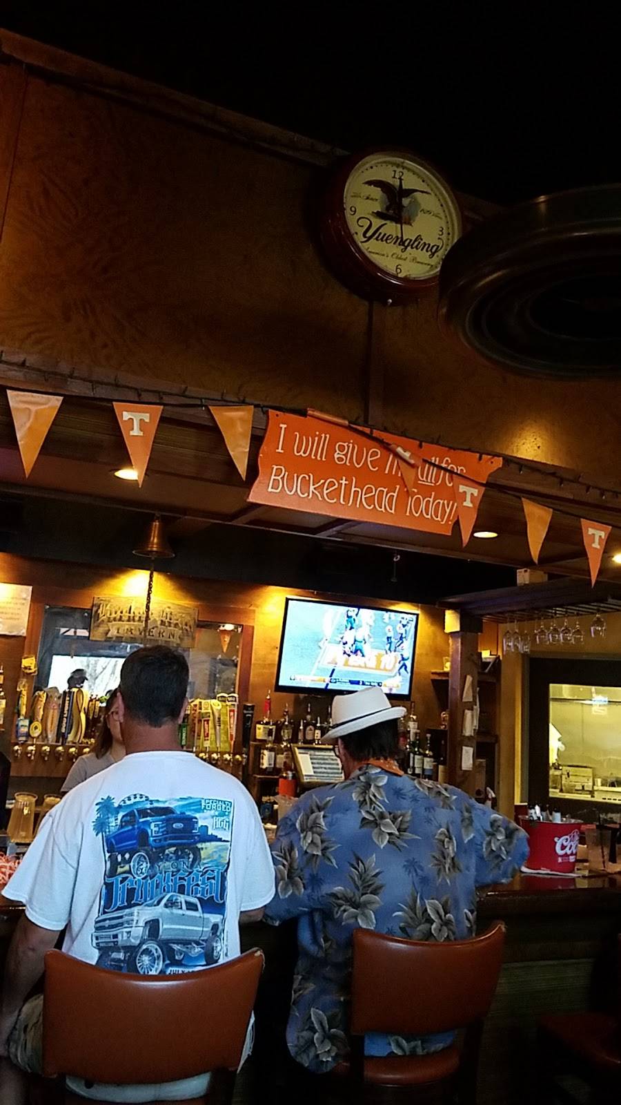 Bucket Head Tavern | restaurant | 5458, 8039, Ray Mears Blvd, Knoxville, TN 37919, USA | 8653949936 OR +1 865-394-9936