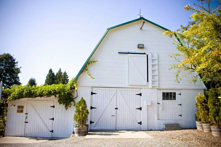 Chateau Lill | restaurant | 14208 Redmond-Woodinville Rd NE, Redmond, WA 98052, USA | 4254660213 OR +1 425-466-0213