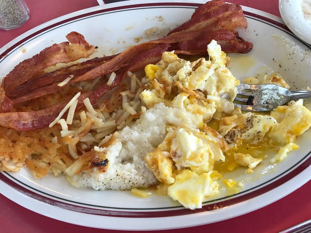 Huddle House | restaurant | 1141 Cottingham Blvd N, Bennettsville, SC 29512, USA | 8434796968 OR +1 843-479-6968