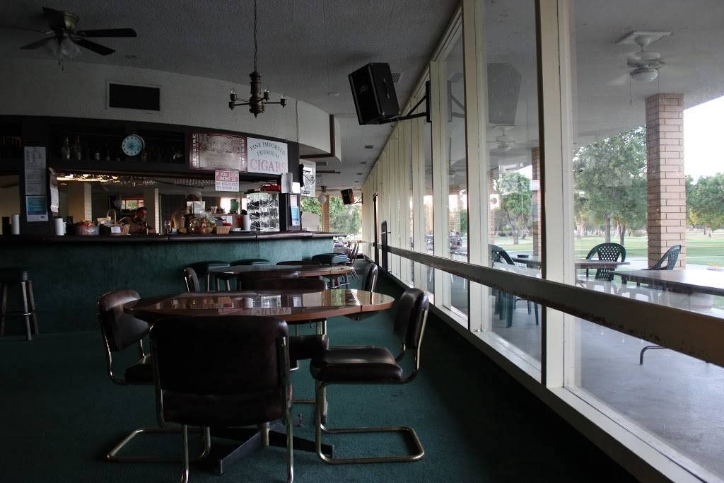 Pitching Wedge | restaurant | 5300 S Laspina St, Tulare, CA 93274, USA | 5596860270 OR +1 559-686-0270