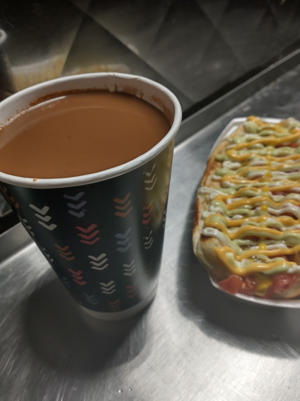 Hotdogs y tacos Mr. Chuy | meal takeaway | 5301 S Park Ave, Tucson, AZ 85706, USA | 5204029182 OR +1 520-402-9182