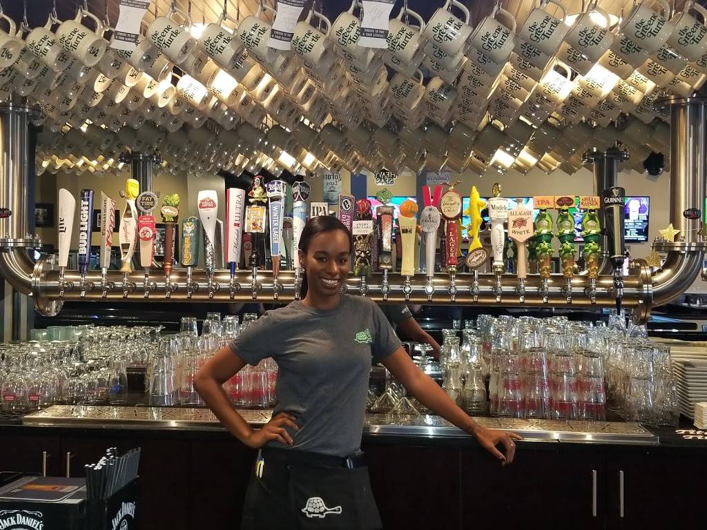 The Greene Turtle Sports Bar & Grille | restaurant | 307 Rocky Run Pkwy, Wilmington, DE 19803, USA | 3025106166 OR +1 302-510-6166