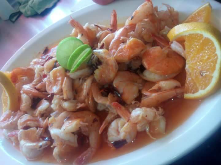 Mariscos El Moreno | restaurant | Calle Alba Roja, Sonoita, 22106 Tijuana, B.C., Mexico | 016643122222 OR +52 664 312 2222