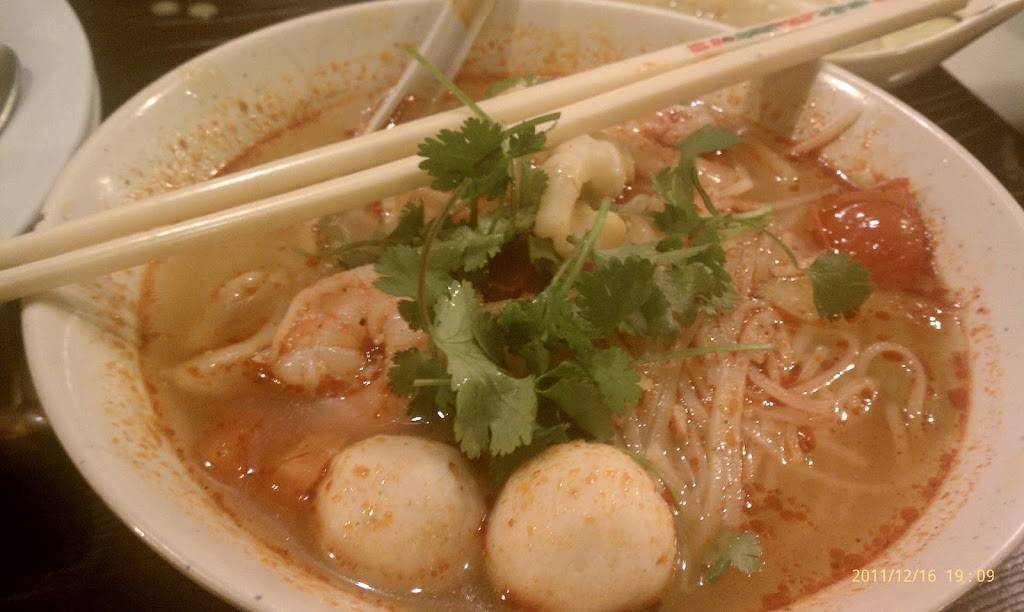 Thai Kitchen and Noodles | restaurant | 2461 Stoneridge Mall, Pleasanton, CA 94588, USA | 9258478888 OR +1 925-847-8888