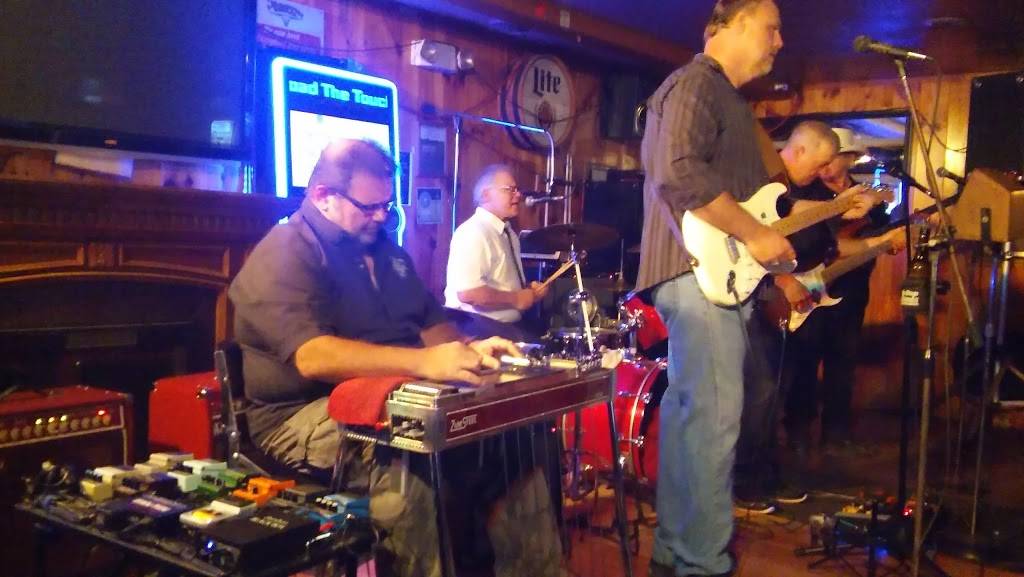 Longhorn Corral | restaurant | 930 New Castle Rd, Butler, PA 16001, USA | 7248652272 OR +1 724-865-2272