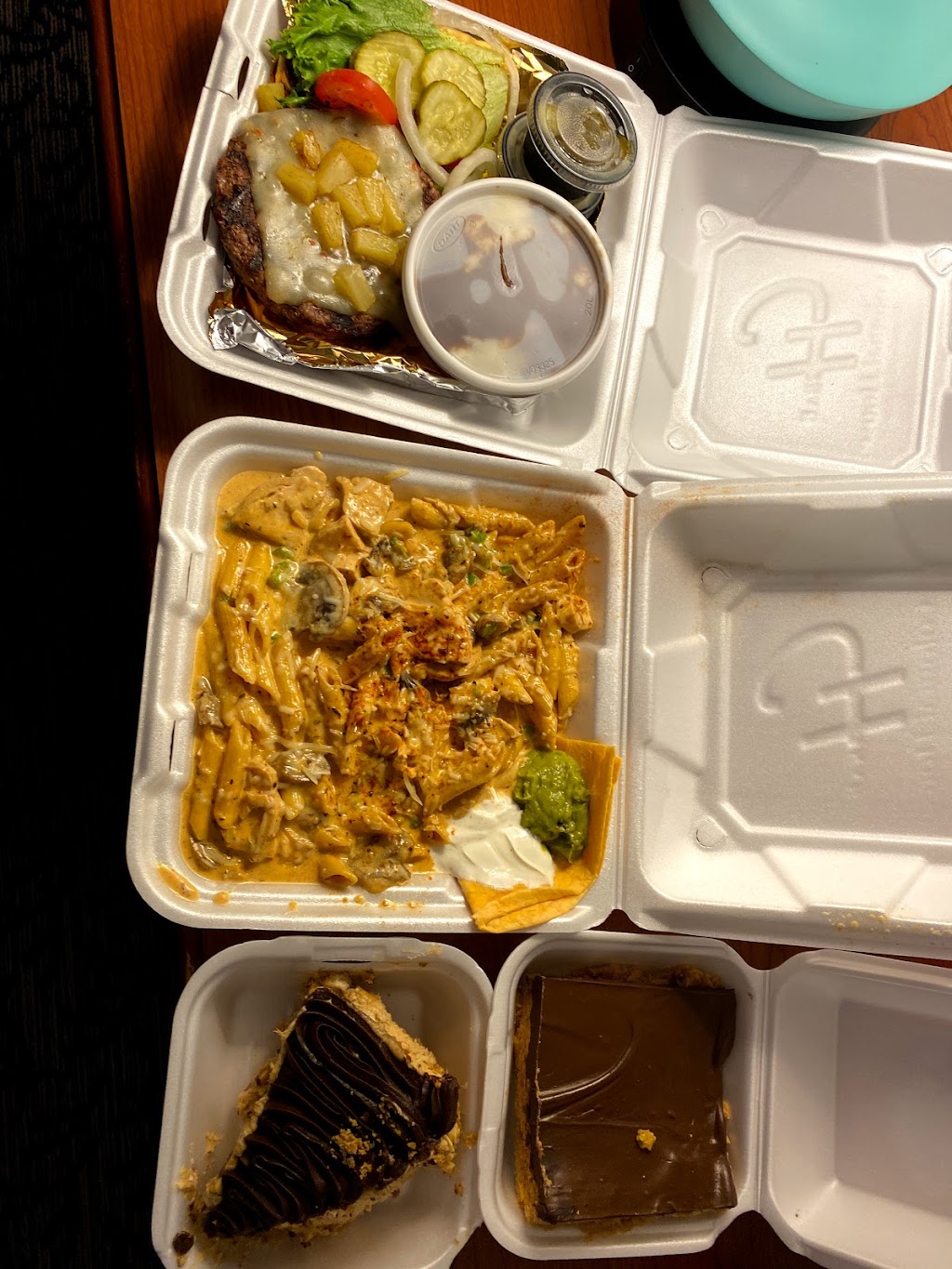 Colonial House Restaurant & Bar | restaurant | 2315 Mt Rushmore Rd, Rapid City, SD 57701, USA | 6053424640 OR +1 605-342-4640