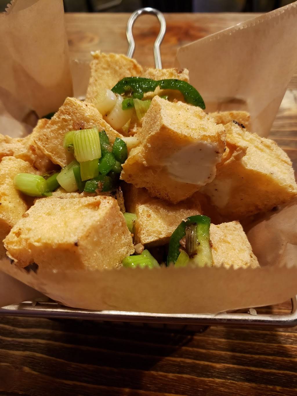 Boiling Avenue | restaurant | 943 Howe Ave, Sacramento, CA 95825, USA | 9169239888 OR +1 916-923-9888