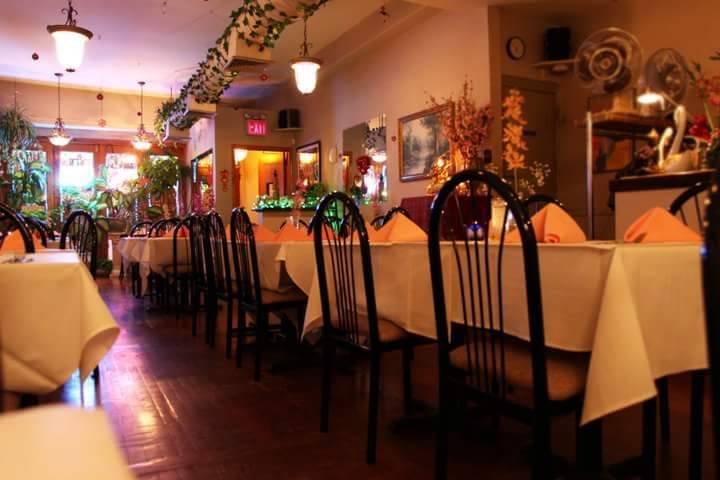Star of Siam | restaurant | 103-18 Metropolitan Ave, Forest Hills, NY 11375, USA | 7185444097 OR +1 718-544-4097