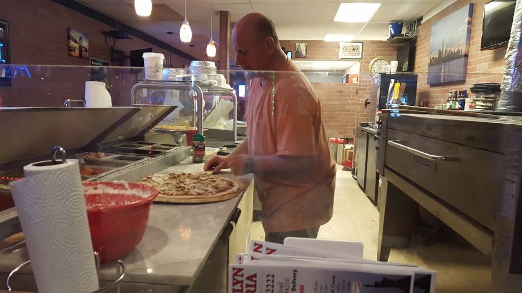 New York style Brooklyn Pizzeria | restaurant | 5203 Cortez Rd W, Bradenton, FL 34210, USA | 9412422222 OR +1 941-242-2222