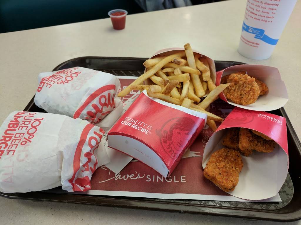 Wendys | restaurant | 615 Park Avenue, Hershey, PA 17033, USA | 7173121126 OR +1 717-312-1126