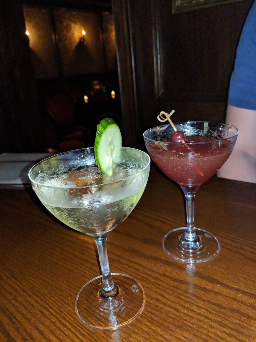 Chez Billy Sud | restaurant | 1035 31st St NW, Washington, DC 20007, USA | 2029652606 OR +1 202-965-2606