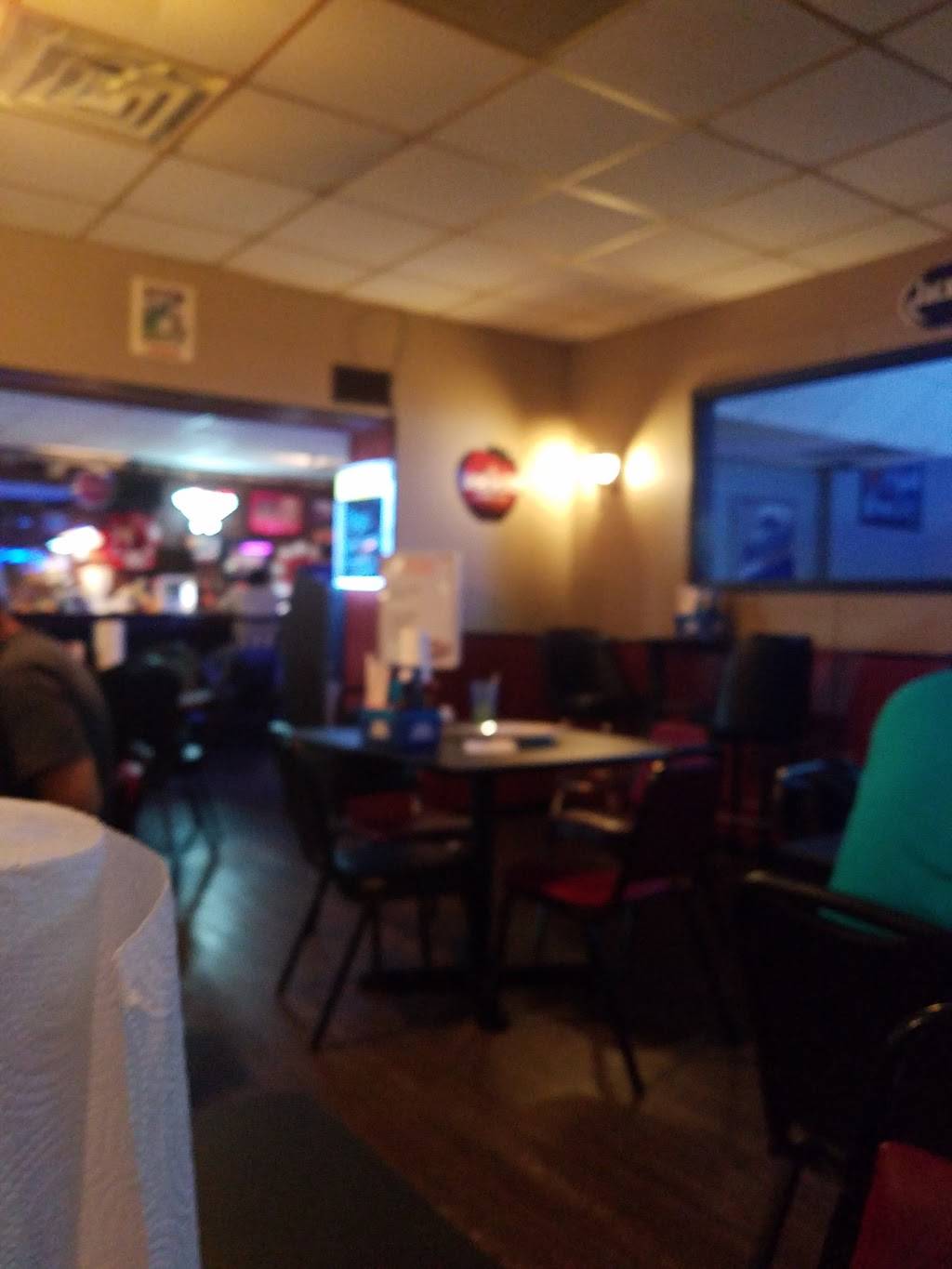 Two Dog Saloon Inc | restaurant | 104 S State St, Roodhouse, IL 62082, USA | 2175895624 OR +1 217-589-5624