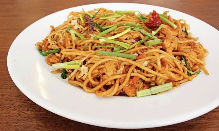 Himalayan Sherpa Kitchen | restaurant | 2701 W Lawrence Ave, Chicago, IL 60625, USA | 7739426721 OR +1 773-942-6721