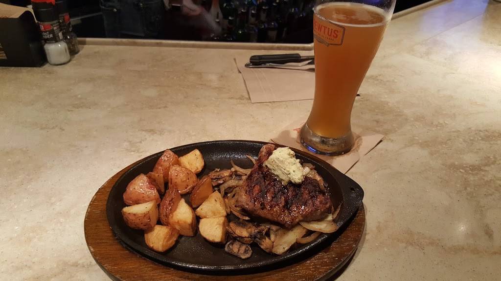 Applebees Grill + Bar | restaurant | 1901 W Main St, Inverness, FL 34452, USA | 3525600300 OR +1 352-560-0300