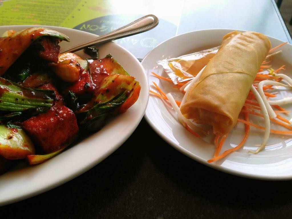 Danforth Dragon Restaurant | restaurant | 861 Danforth Ave, Toronto, ON M4J 1L8, Canada | 4164619238 OR +1 416-461-9238