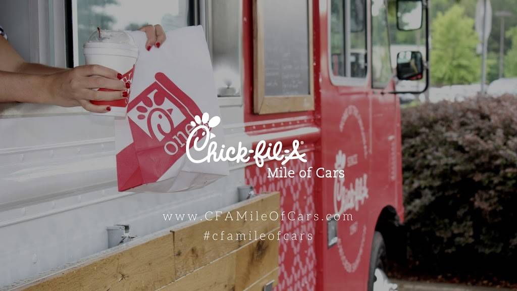 Chick-fil-A | restaurant | 400 Mile of Cars Way, National City, CA 91950, USA | 6195059103 OR +1 619-505-9103