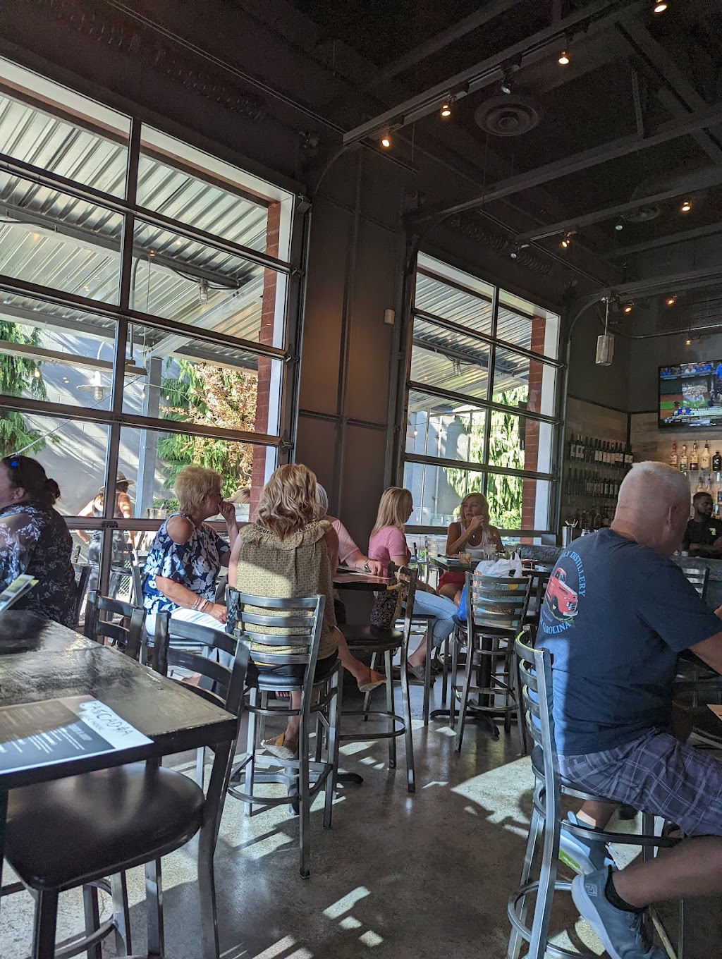 Cascadia Public House | restaurant | 6314 N Ash St, Spokane, WA 99208, USA | 5093217051 OR +1 509-321-7051