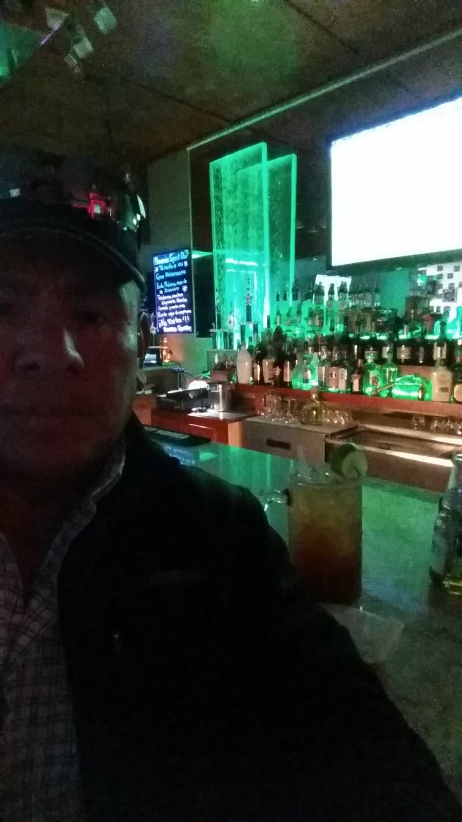 Bukanas Sport Bar | restaurant | 190 Plainfield St, Providence, RI 02909, USA | 4018630483 OR +1 401-863-0483