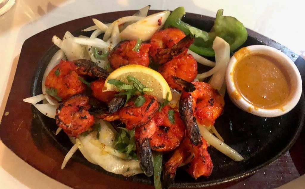 Siri Indian Cuisine | restaurant | 1323 NW 23rd Ave, Portland, OR 97210, USA | 5032082259 OR +1 503-208-2259