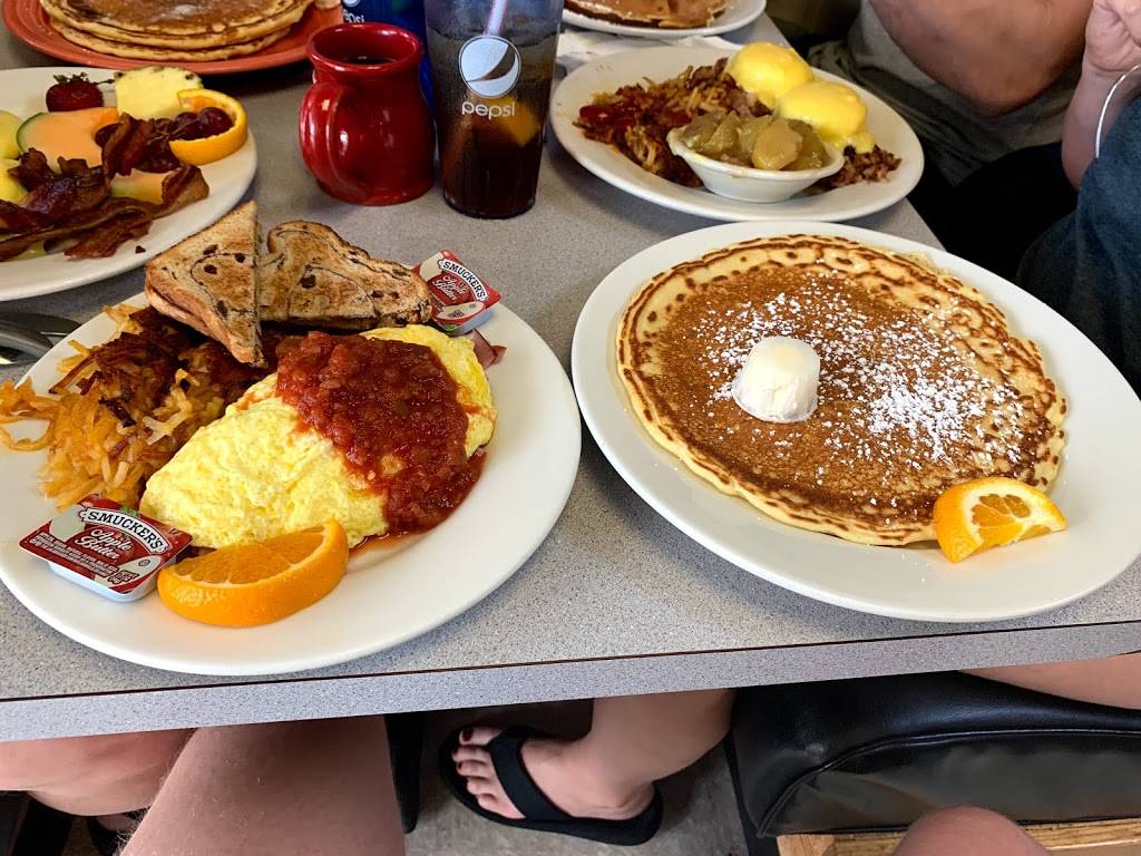 Plantation Cafe & Deli | meal takeaway | 95 Mathews Dr, Hilton Head Island, SC 29926, USA | 8433424472 OR +1 843-342-4472