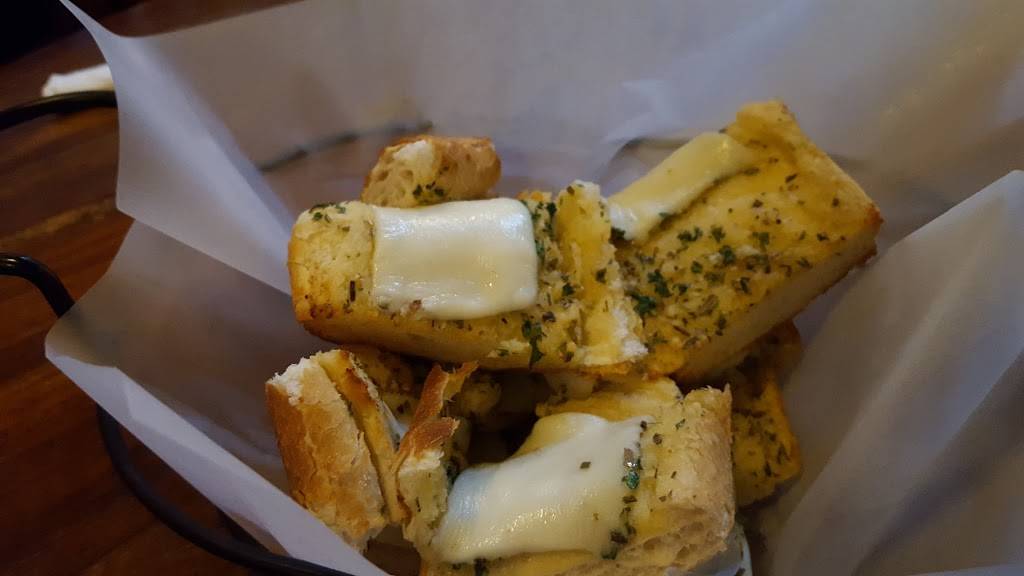 Mama Teresas Flying Pizza | restaurant | 416 21st St, Galveston, TX 77550, USA | 4097656262 OR +1 409-765-6262