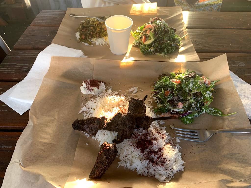 Bellas Cravings | restaurant | 625 NE Killingsworth St, Portland, OR 97211, USA | 8187958481 OR +1 818-795-8481