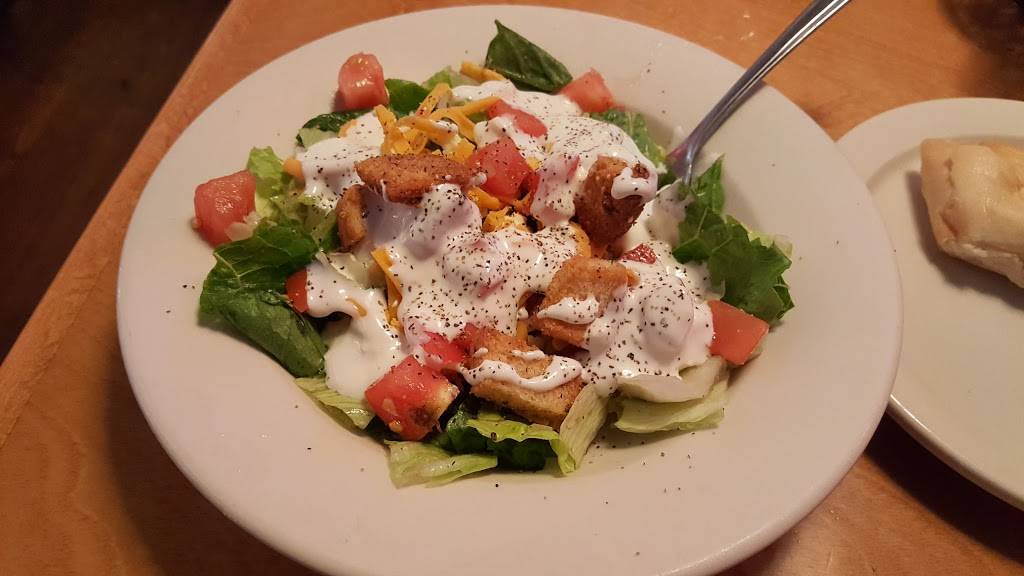 Texas Roadhouse | restaurant | 6200 SW 3rd St, Oklahoma City, OK 73128, USA | 4057897427 OR +1 405-789-7427