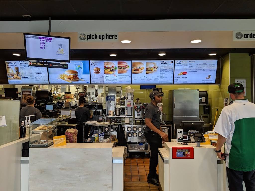 McDonalds | cafe | 5998 University Pkwy, Winston-Salem, NC 27105, USA | 3363779416 OR +1 336-377-9416
