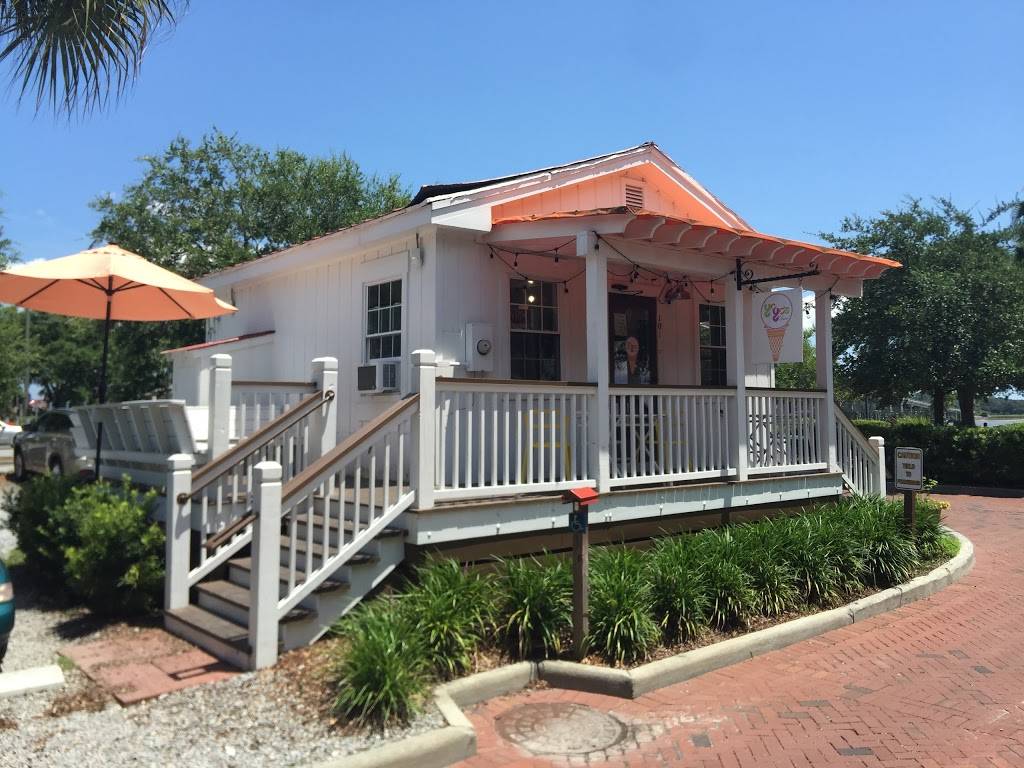 YoYos Ice Cream | restaurant | 101 Scott St, Beaufort, SC 29902, USA | 8435480300 OR +1 843-548-0300