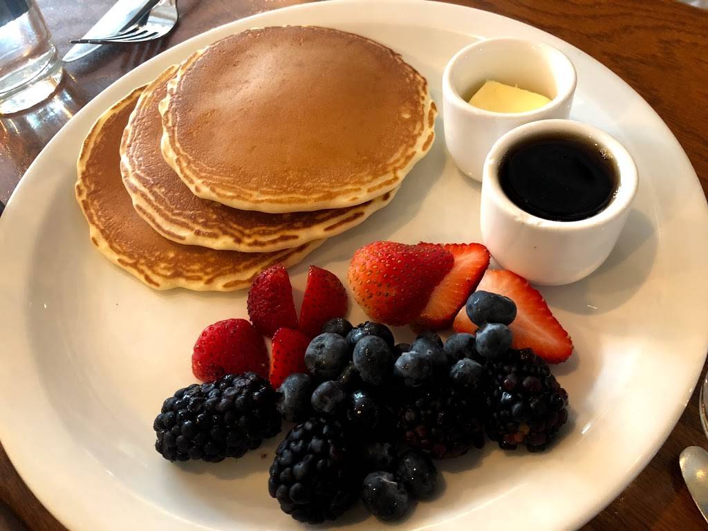 AlMar | restaurant | 111 Front St, Brooklyn, NY 11201, USA | 7188555288 OR +1 718-855-5288