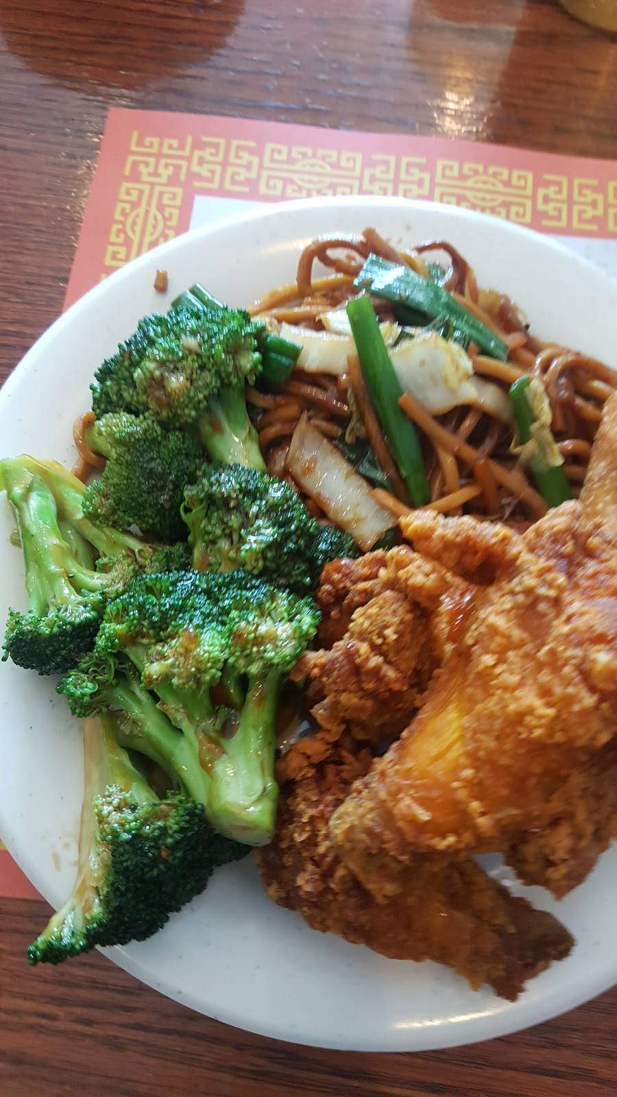 Merryland Buffet | restaurant | 325 E 149th St, Bronx, NY 10451, USA | 7189933608 OR +1 718-993-3608