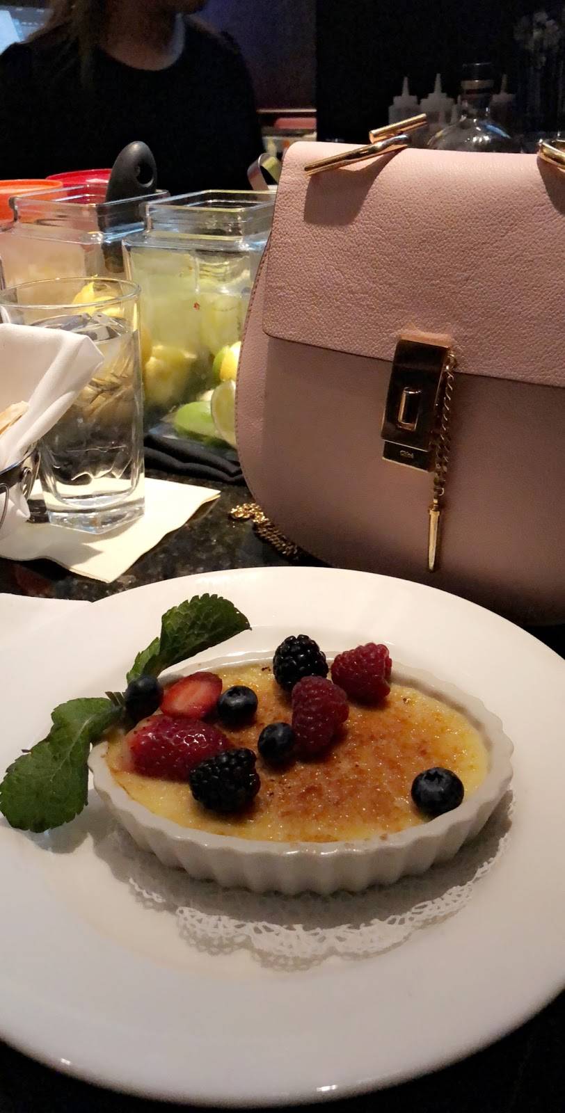 The Capital Grille | restaurant | The Chestnut Hill Square, 250 Boylston St, Chestnut Hill, MA 02467, USA | 6179281400 OR +1 617-928-1400