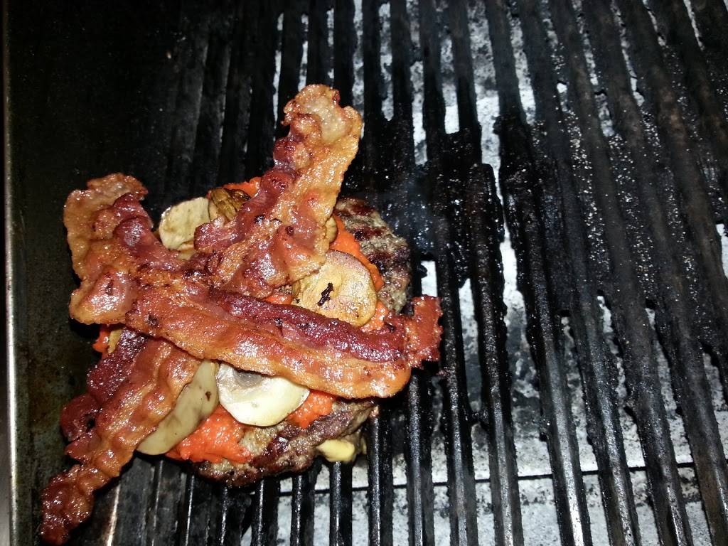 Uptown Pub & Grill | night club | 1510 Junction Ave, Racine, WI 53403, USA | 2624849746 OR +1 262-484-9746