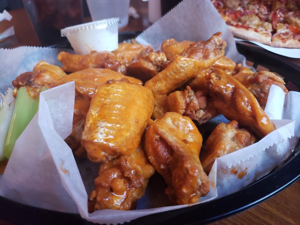 Sliced Winona | restaurant | 66 Center St, Winona, MN 55987, USA | 5074746333 OR +1 507-474-6333