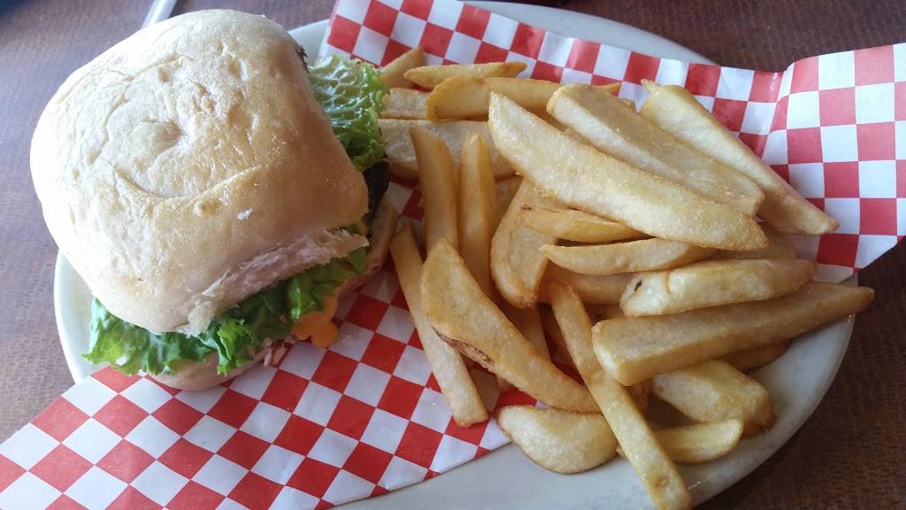 Tias Taco Hut | restaurant | 6820 Huebner Rd, Leon Valley, TX 78238, USA | 2106808646 OR +1 210-680-8646