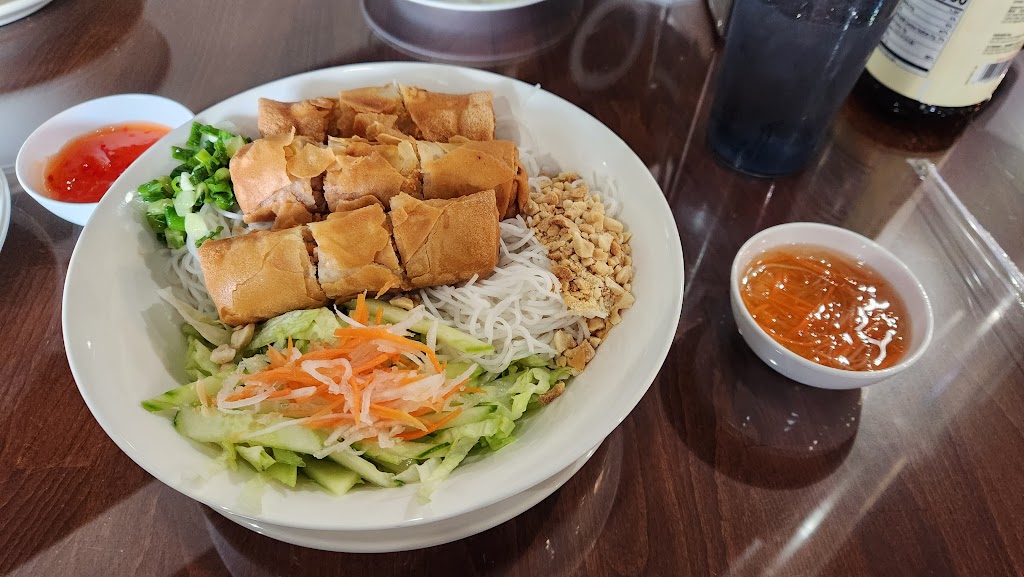 TC Vietnamese | restaurant | 718 Munson Ave Suite B, Traverse City, MI 49686, USA | 2314211468 OR +1 231-421-1468