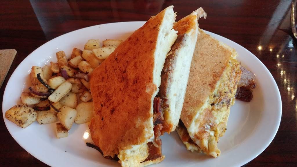 The Roots Restaurant Tavern | restaurant | 2011 Melbourne Ct, Melbourne, FL 32901, USA | 3212200636 OR +1 321-220-0636